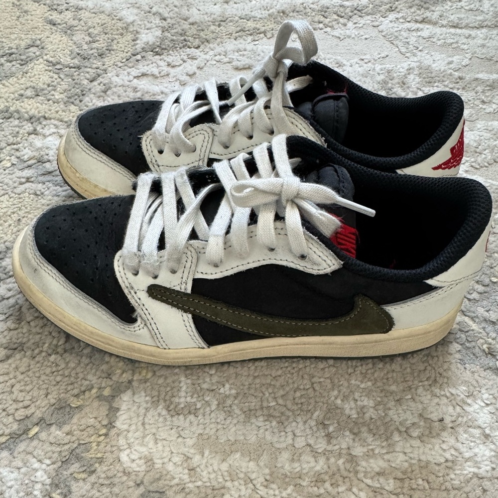 Travis Scott x Air Jordan 1 Retro Low OG SP PS ‘Olive’